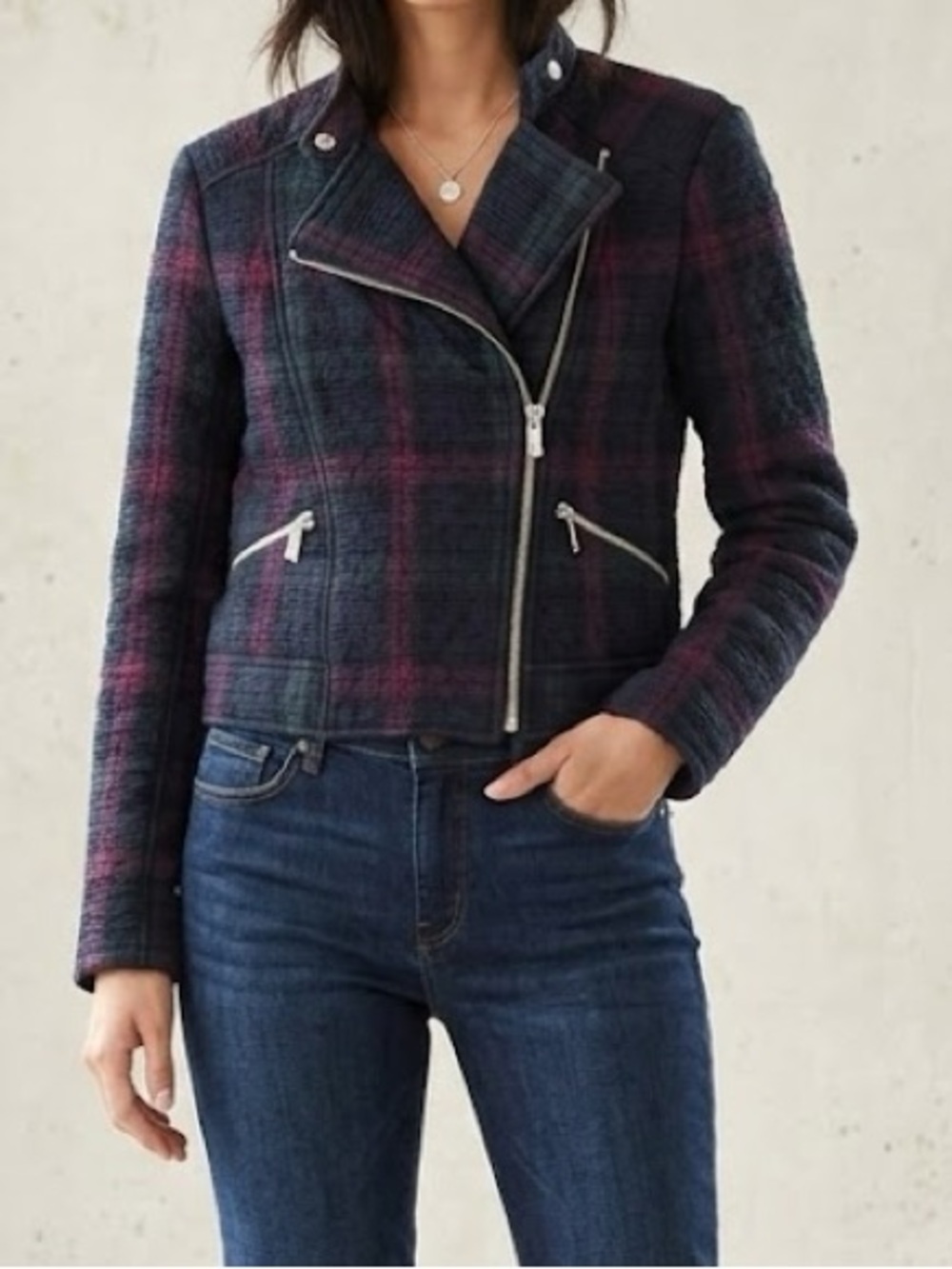Elizabeth and James Textured Plaid Cropped Moto Jacket Small